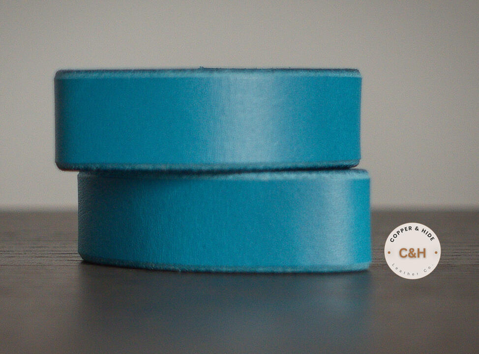 Full Grain Leather Belt Loops | Azurite Blue 38mm | Men's Belt Keeper (2 Pack) Full Grain Leather Belt Loops | Azurite Blue 38mm | Men's Belt Keeper (2 Pack)